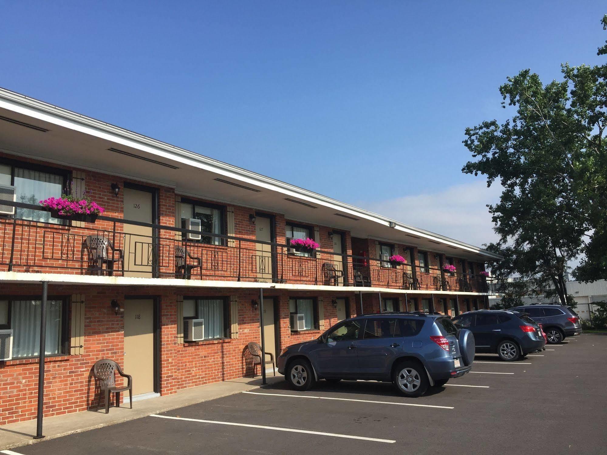 Motel Du Fleuve Brossard Εξωτερικό φωτογραφία