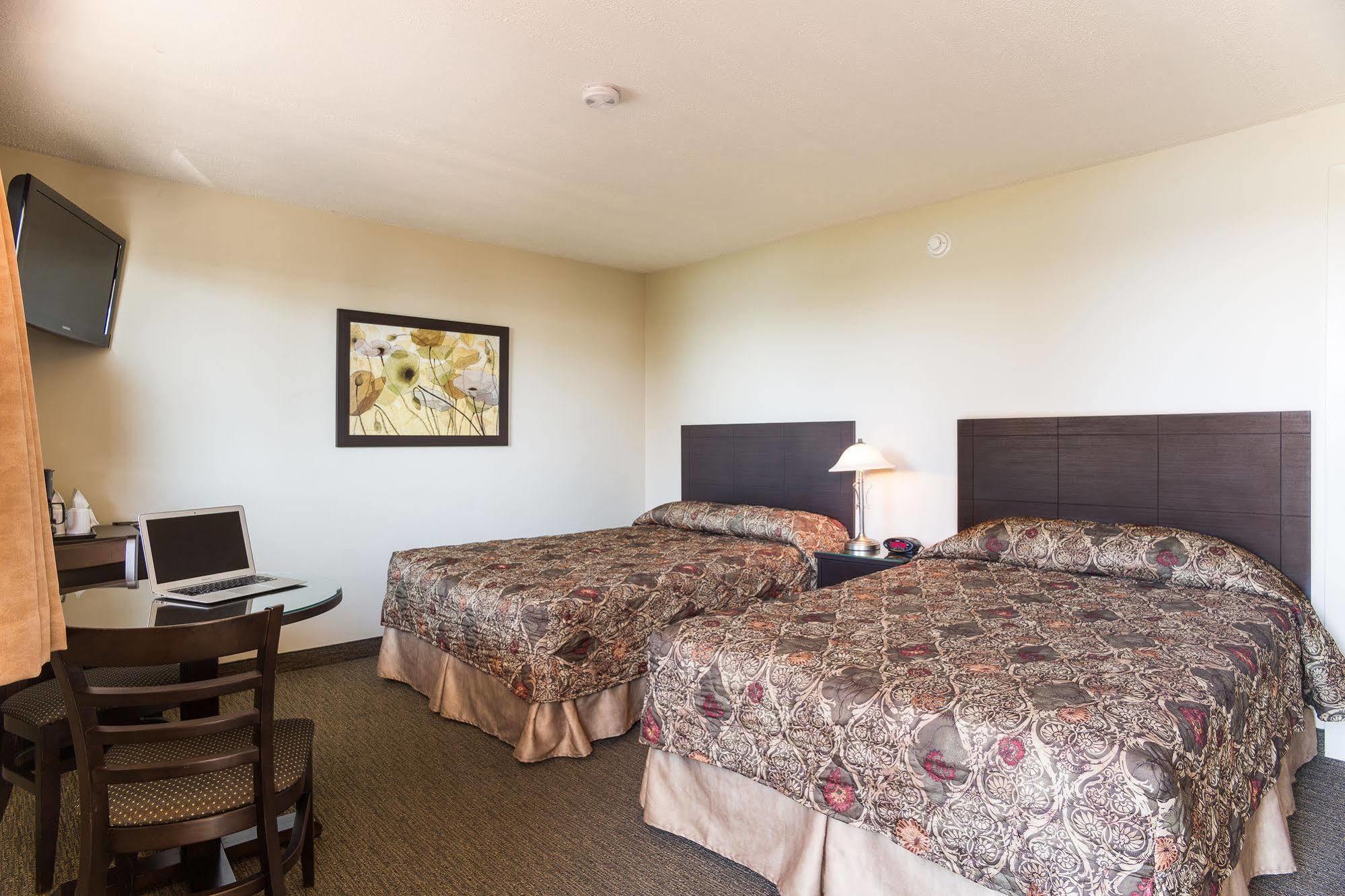 Motel Du Fleuve Brossard Εξωτερικό φωτογραφία